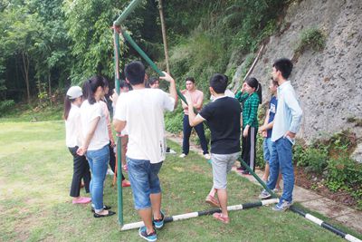 南宁汇力拓展训练公司.jpg