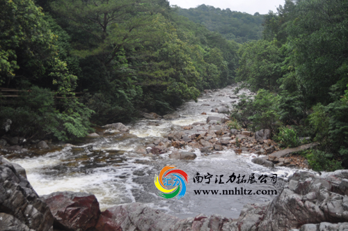 南宁拓展培训.jpg